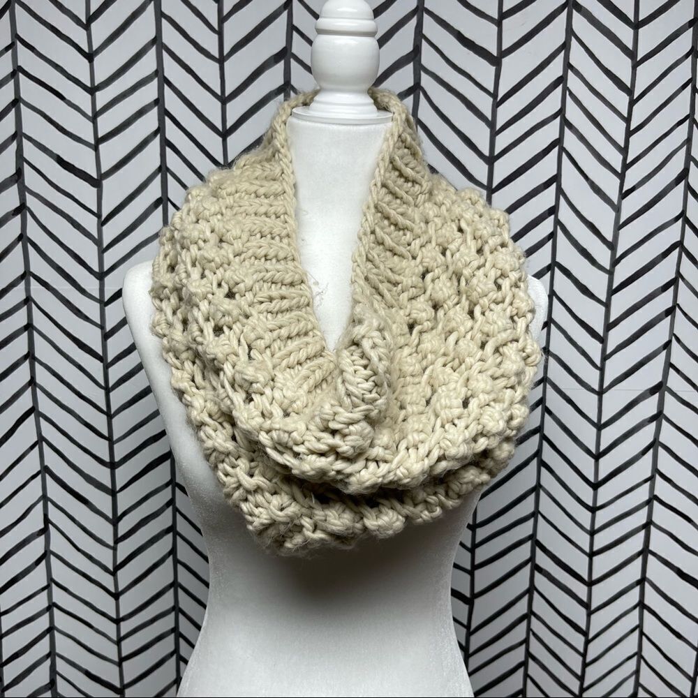 MixIt Crochet Infinity Scarf